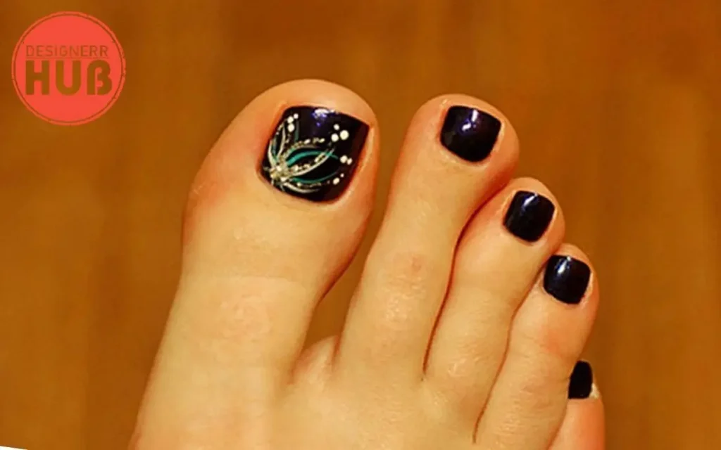 Top Awesome Easy Toe Nail Designs (2023)
